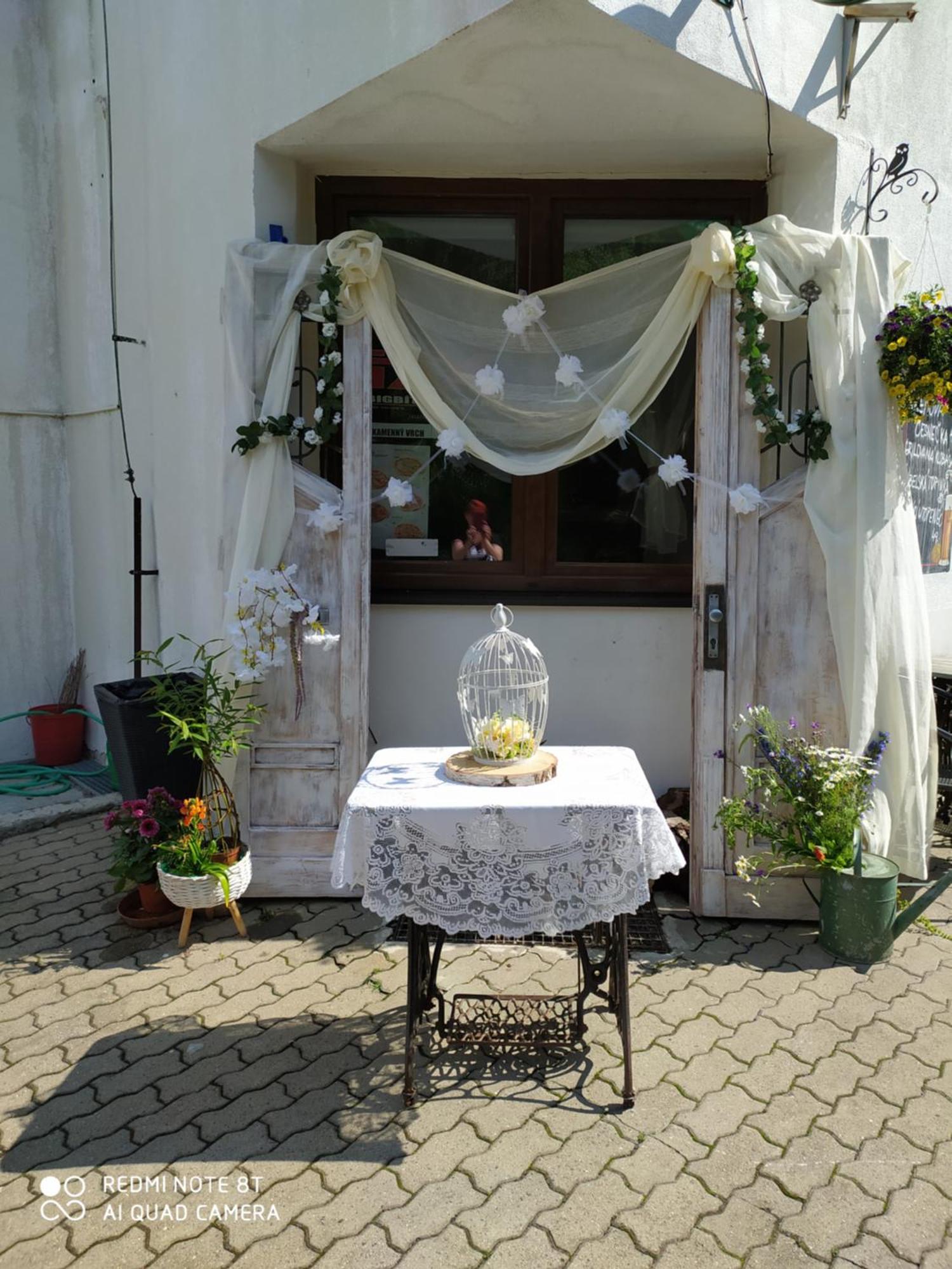 Hotel Kamenny Vrch Chomutov Kültér fotó