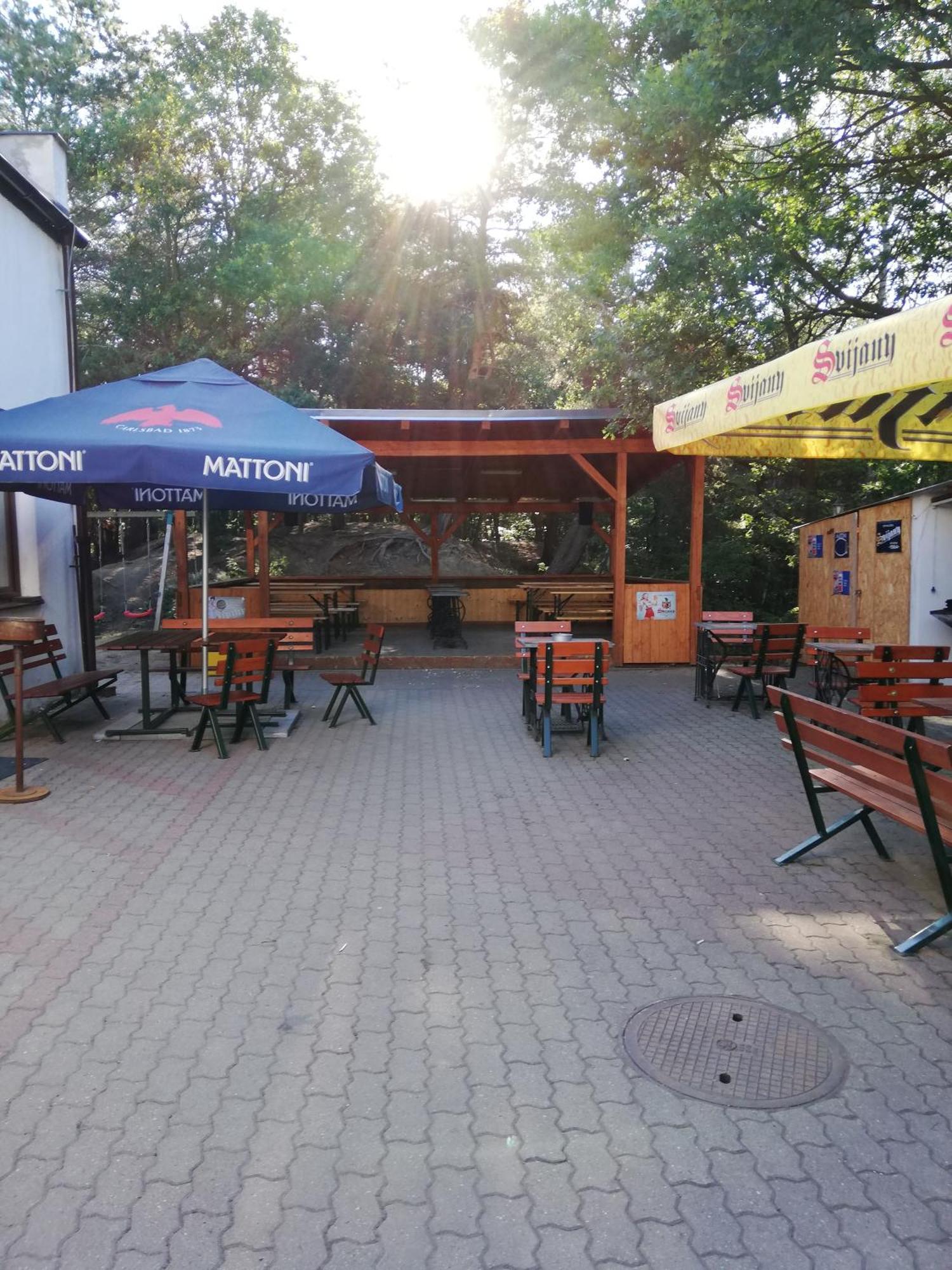 Hotel Kamenny Vrch Chomutov Kültér fotó