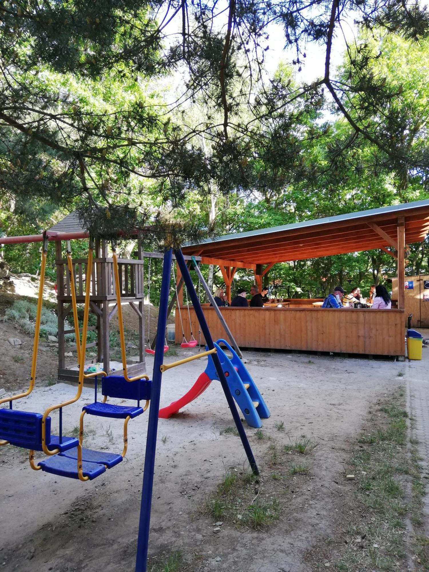 Hotel Kamenny Vrch Chomutov Kültér fotó